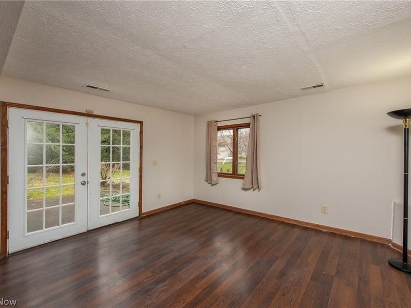 28310 Center Ridge Road , Westlake, OH 44145 Photo 9