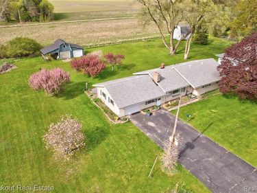 10051 Canada Road, Birch Run Twp, MI 48415