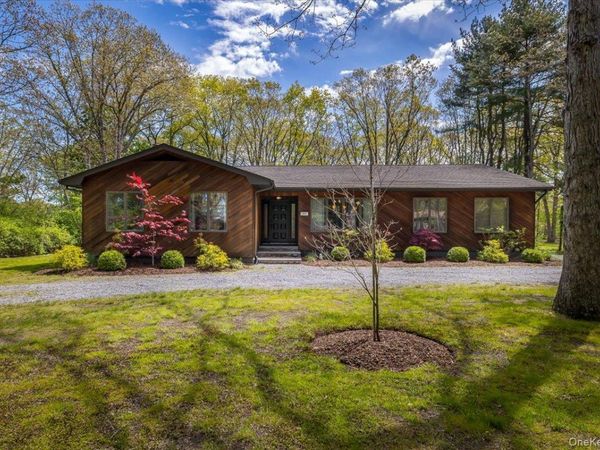 363 Miller Place Road, Miller Place, NY 11764