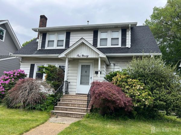 190 Green Street , Woodbridge, NJ 07095