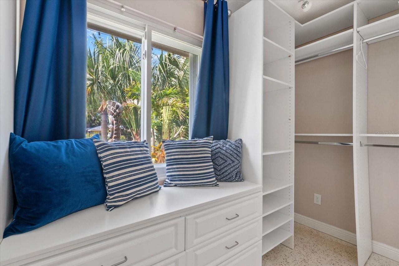 361 Scott Avenue, Sarasota, FL 34243 Photo
