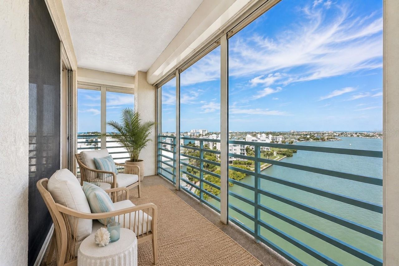 7963 Sailboat Key Boulevard S, Unit PH801, South Pasadena, FL 33707 Photo