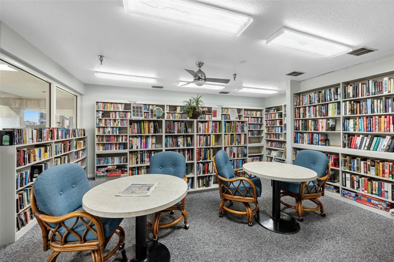 7963 Sailboat Key Boulevard S, Unit PH801, South Pasadena, FL 33707 Photo