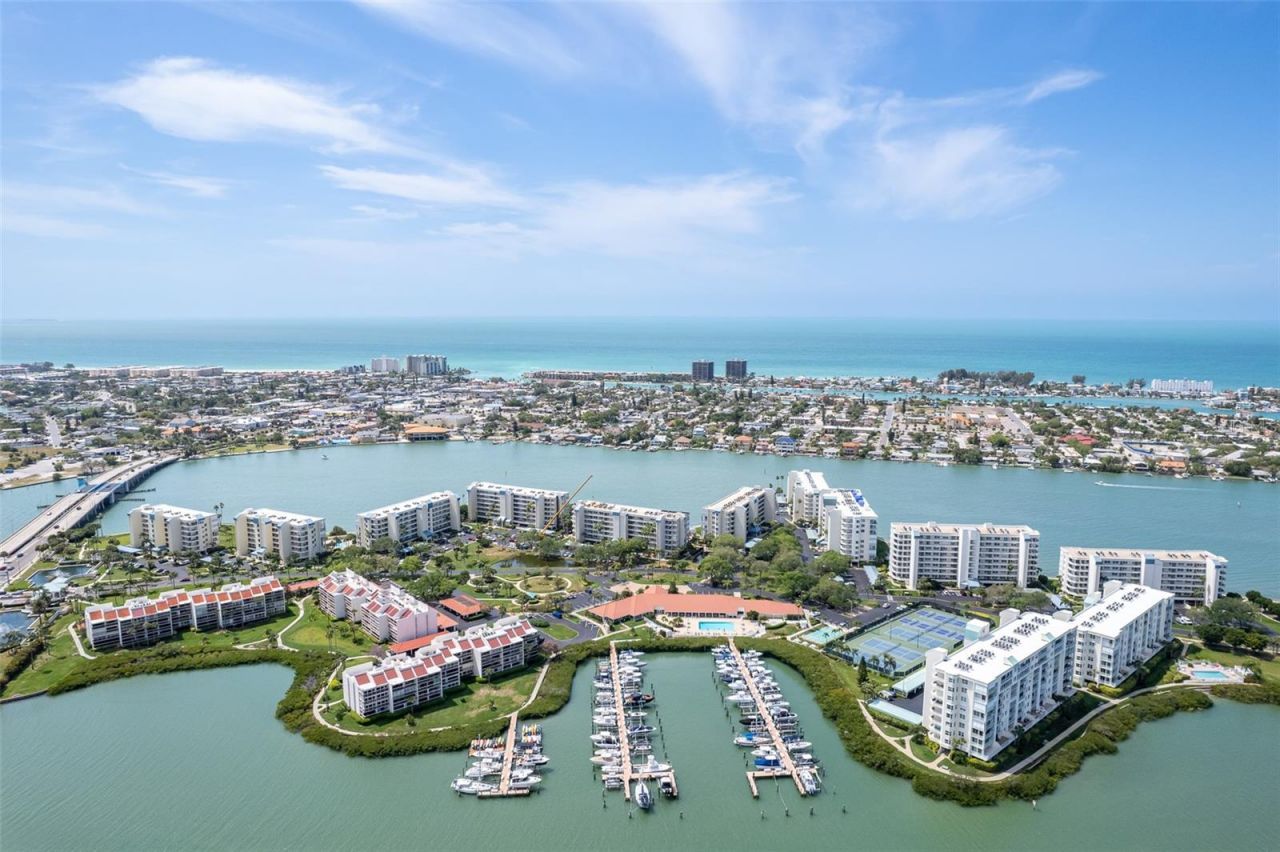 7963 Sailboat Key Boulevard S, Unit PH801, South Pasadena, FL 33707 Photo