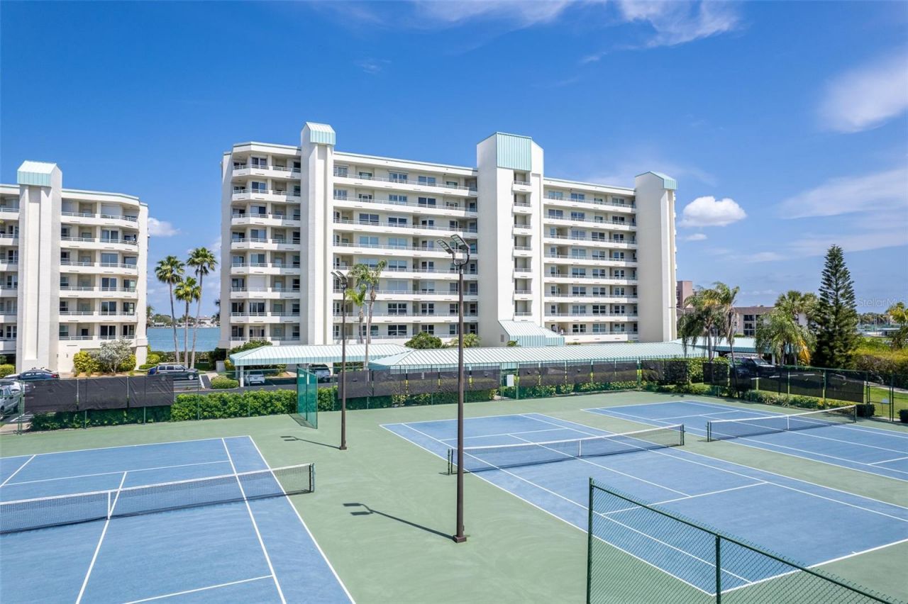 7963 Sailboat Key Boulevard S, Unit PH801, South Pasadena, FL 33707 Photo