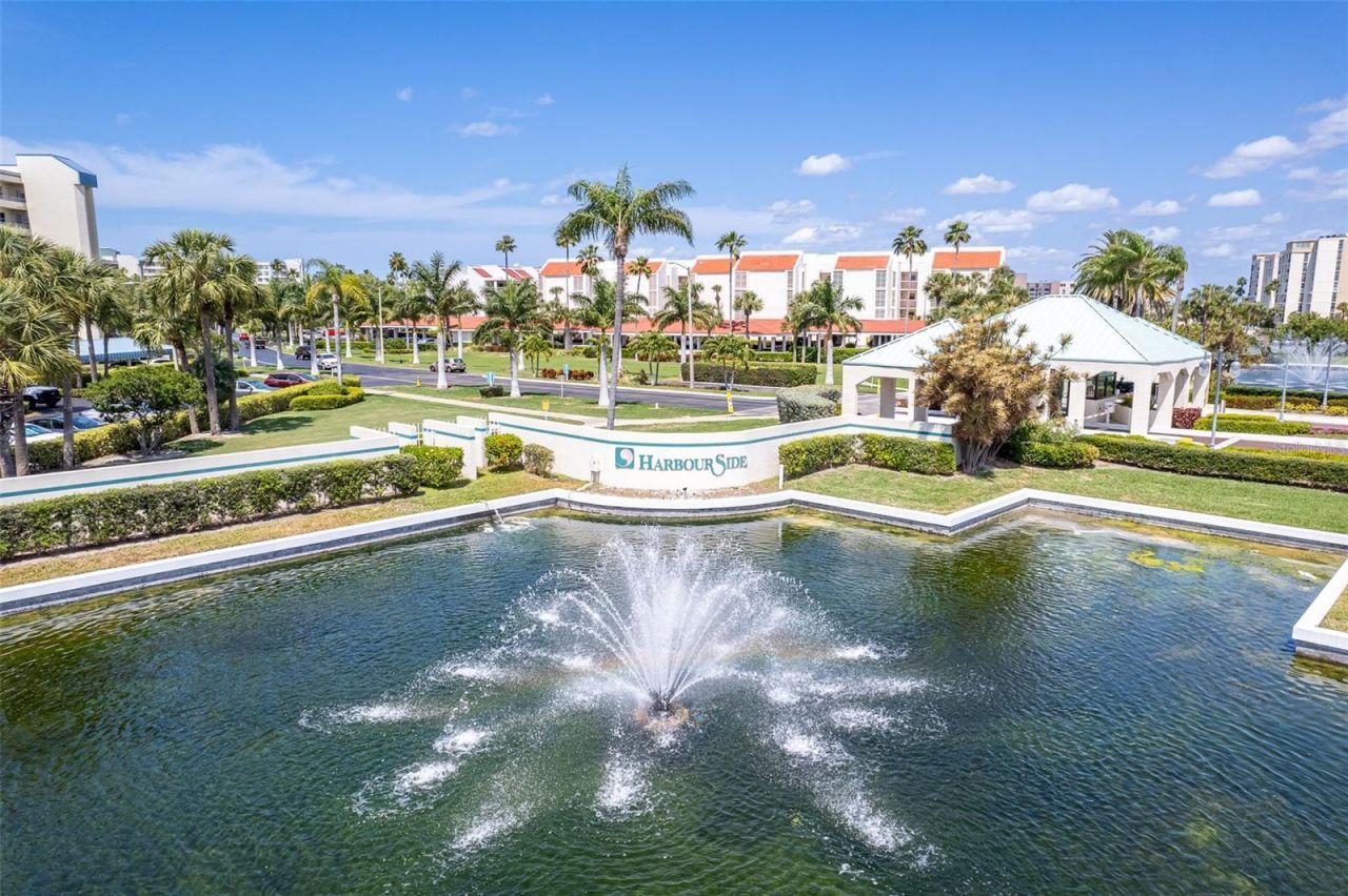 7963 Sailboat Key Boulevard S, Unit PH801, South Pasadena, FL 33707 Photo