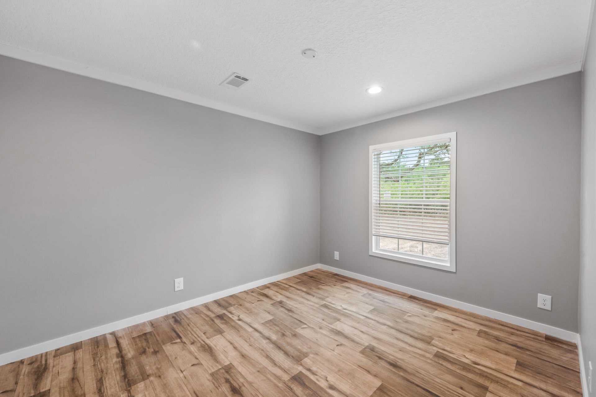 145 Bonanza Drive Photo 26