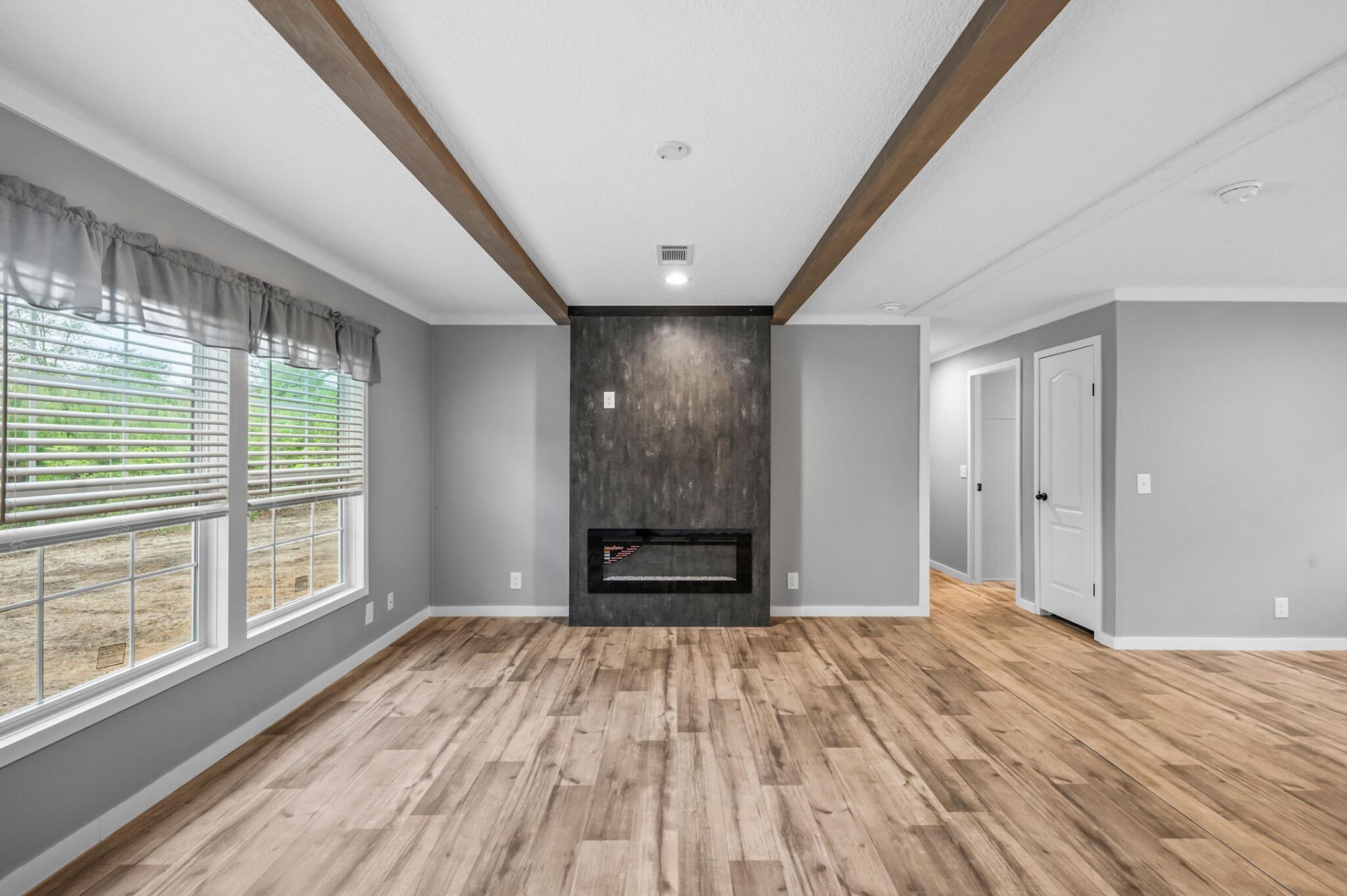145 Bonanza Drive Photo 8