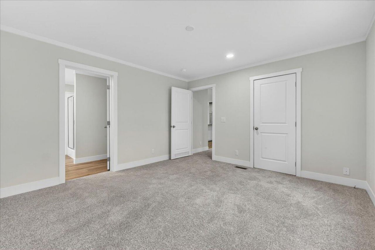 293 Branch Hollow Drive Photo 22