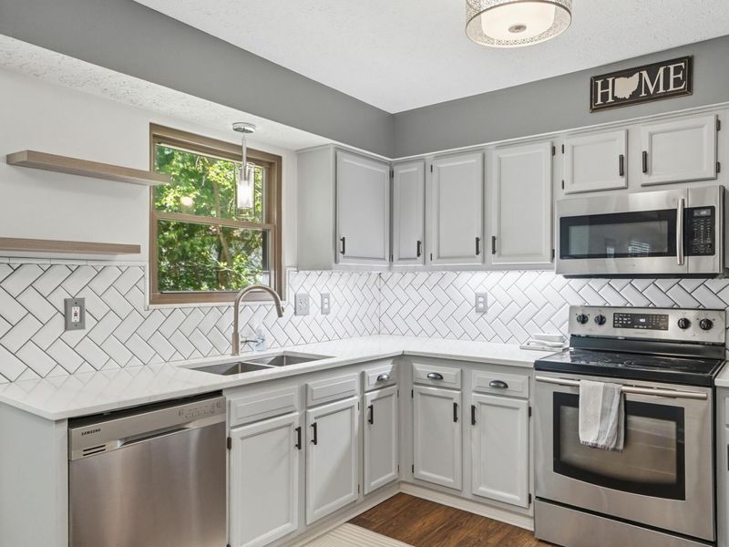 6831 Pine Bark Lane, Columbus, OH 43235 Photo 13