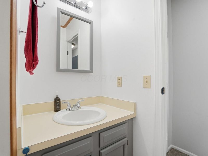 6831 Pine Bark Lane, Columbus, OH 43235 Photo 36