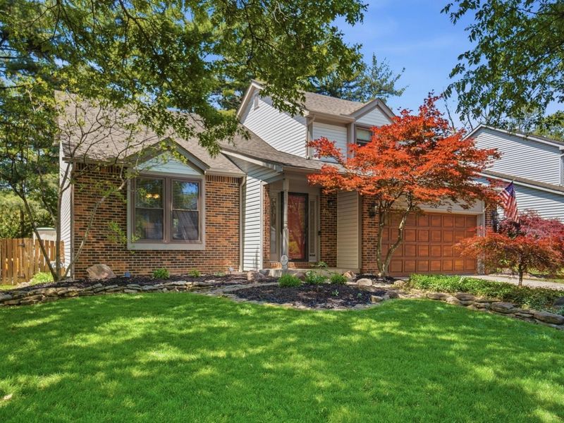 6831 Pine Bark Lane, Columbus, OH 43235 Photo 4