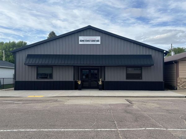 23 W 2ND ST, Kingsley, IA 51028