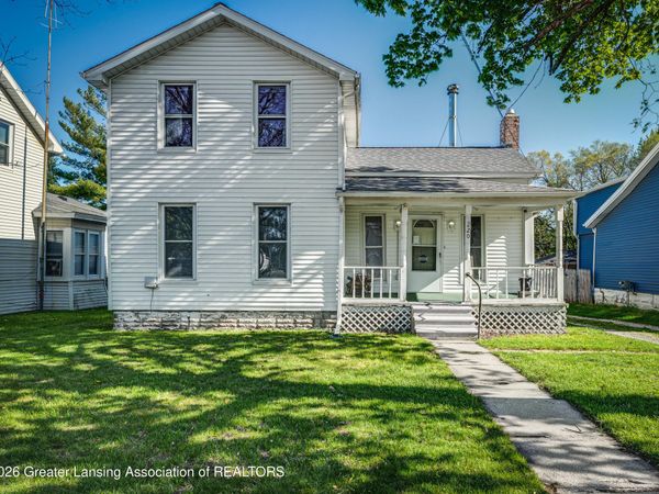 220 W Front Street, Ovid, MI 48866