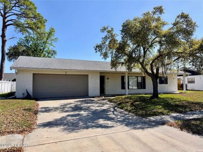 1325 Mollie Road Daytona Beach, FL 32114