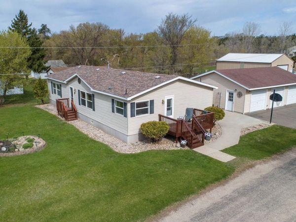211 E Central Avenue, Clitherall, MN 56524