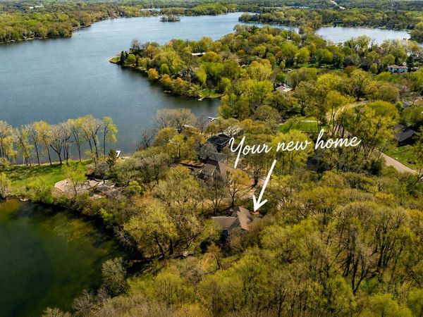 60 Oak Shore Drive, Burnsville, MN 55306