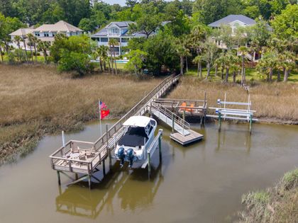 2324 Darts Cove Way Mount Pleasant, SC 29466