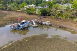 2324 Darts Cove Way photo 4