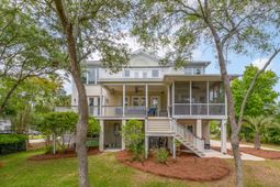 2324 Darts Cove Way photo 4