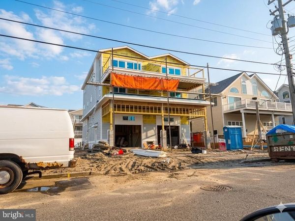 100 60TH STREET , EAST UNIT, SEA ISLE CITY, NJ 08243