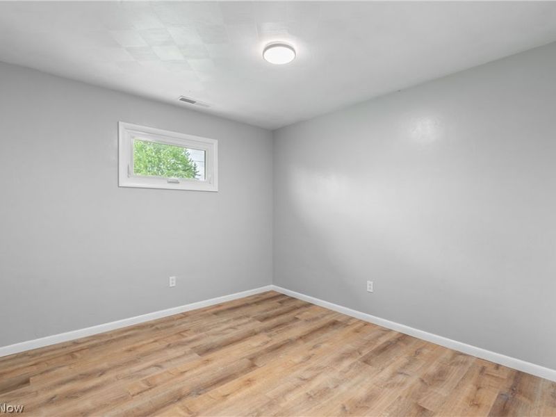 6974 Lutz Avenue Northwest, Massillon, OH 44646 Photo 20