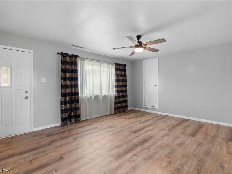6974 Lutz Avenue Northwest, Massillon, OH 44646 Photo 4
