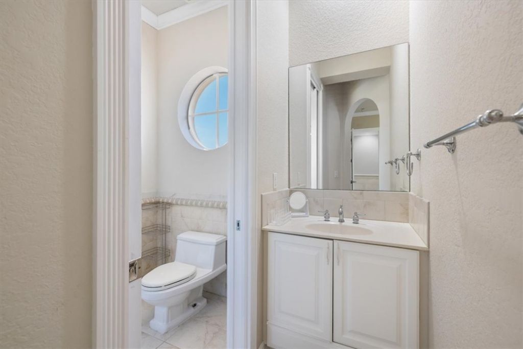 2304 Winding Creek Lane, Fort Pierce, FL 34981 Photo