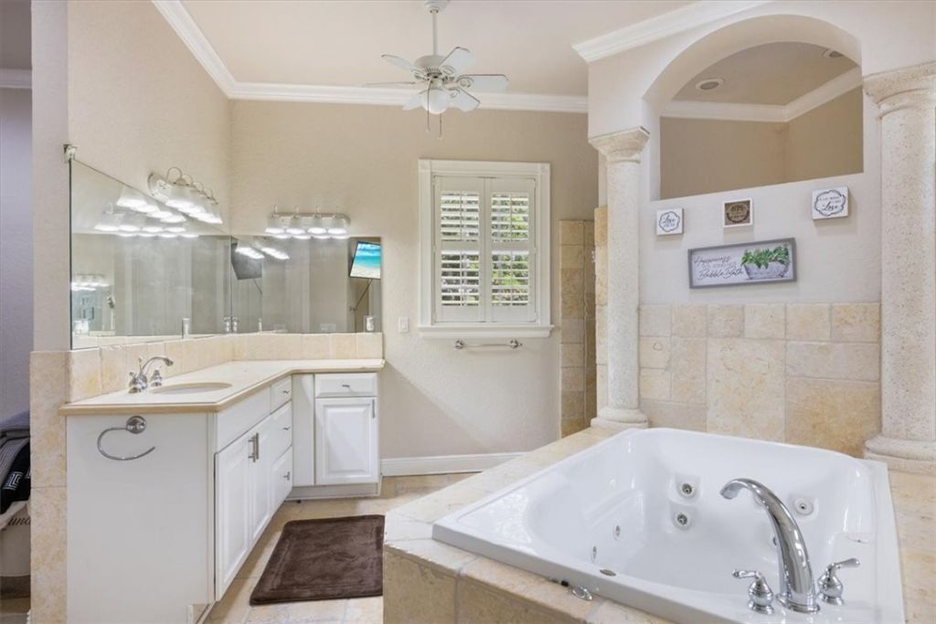 2304 Winding Creek Lane, Fort Pierce, FL 34981 Photo