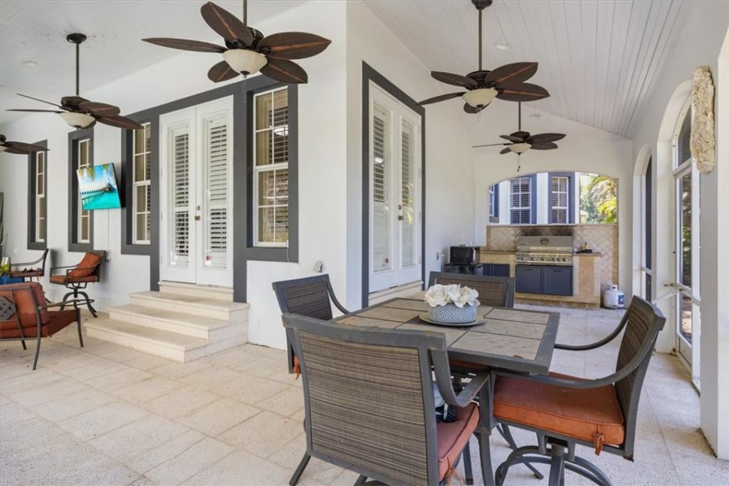 2304 Winding Creek Lane, Fort Pierce, FL 34981 Photo