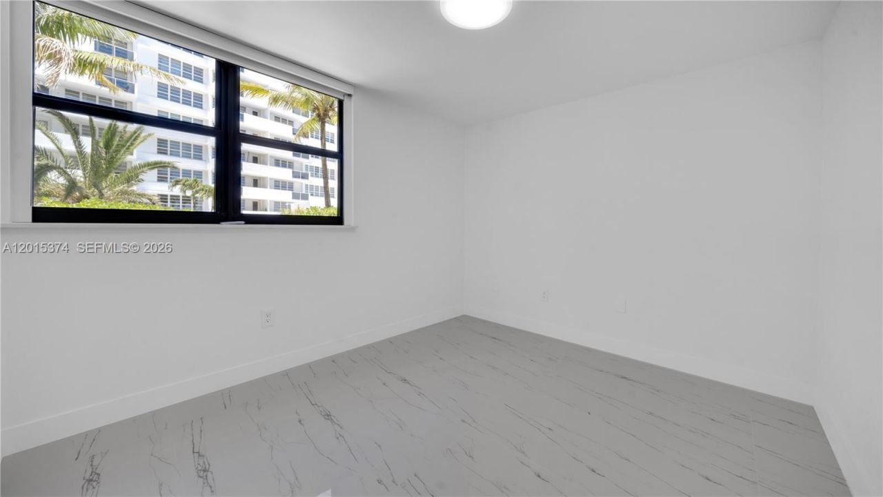 1623 Collins Ave, Unit 415, Miami Beach, FL 33139 Photo