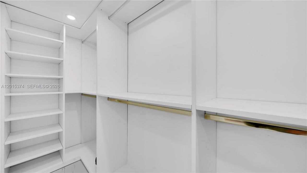 1623 Collins Ave, Unit 415, Miami Beach, FL 33139 Photo