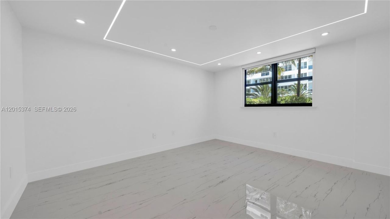 1623 Collins Ave, Unit 415, Miami Beach, FL 33139 Photo
