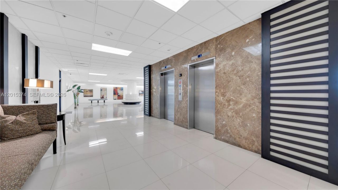 1623 Collins Ave, Unit 415, Miami Beach, FL 33139 Photo