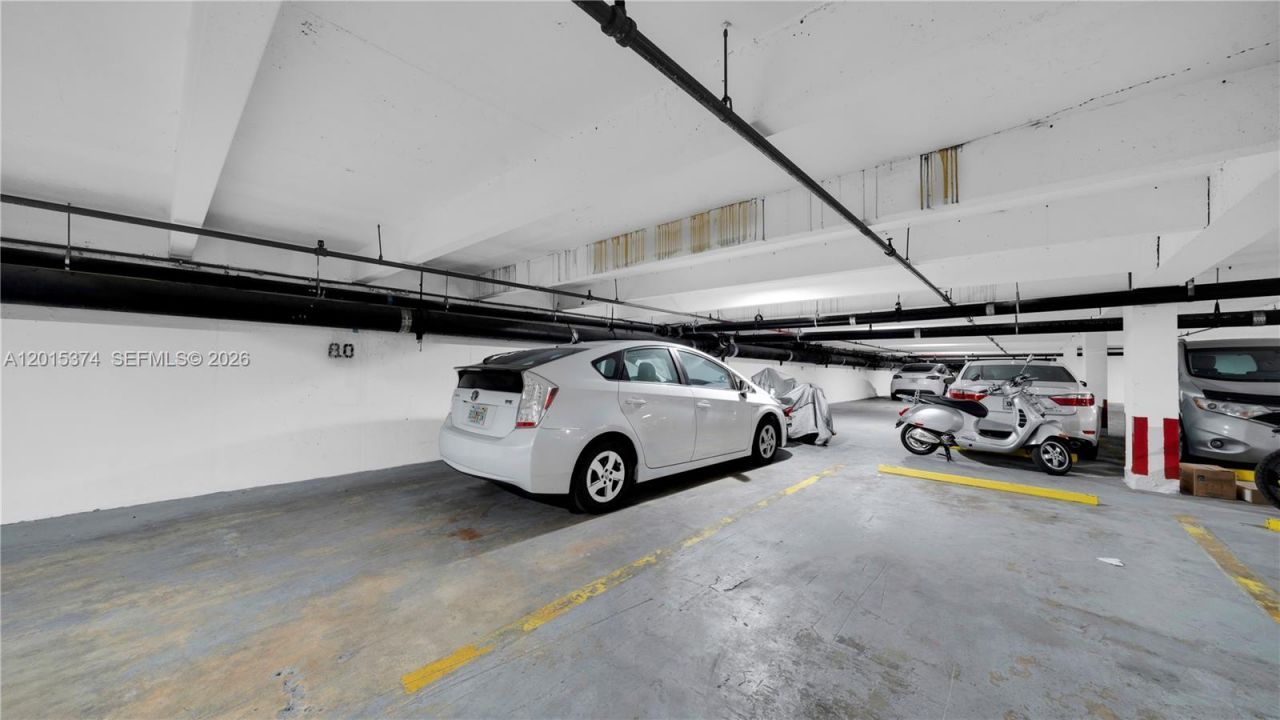 1623 Collins Ave, Unit 415, Miami Beach, FL 33139 Photo