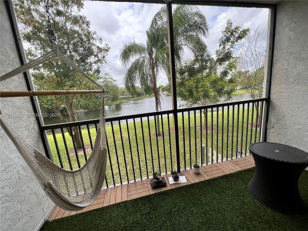 2236 N Cypress Bend Dr , Unit 207, Pompano Beach, FL 33069