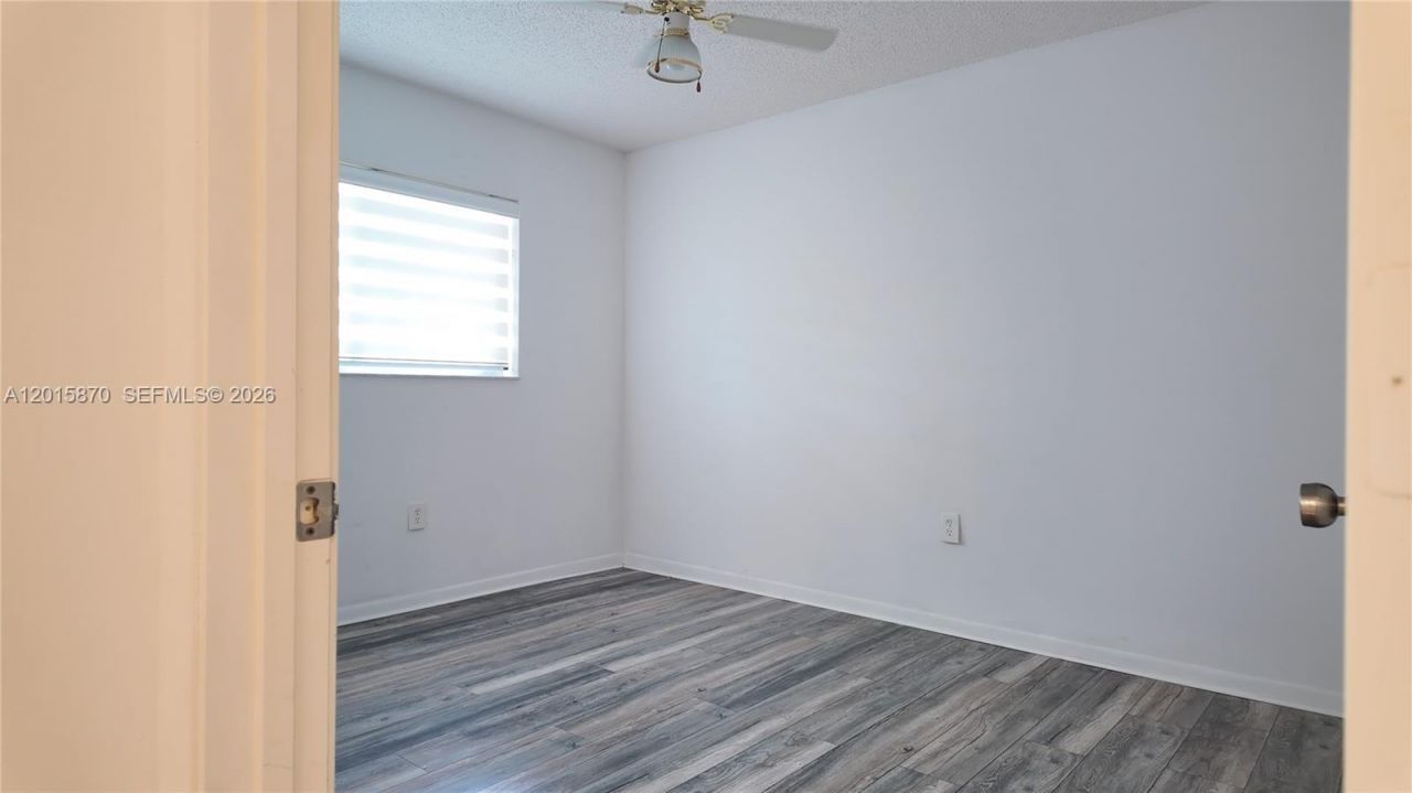 2236 N Cypress Bend Dr, Unit 207, Pompano Beach, FL 33069 Photo