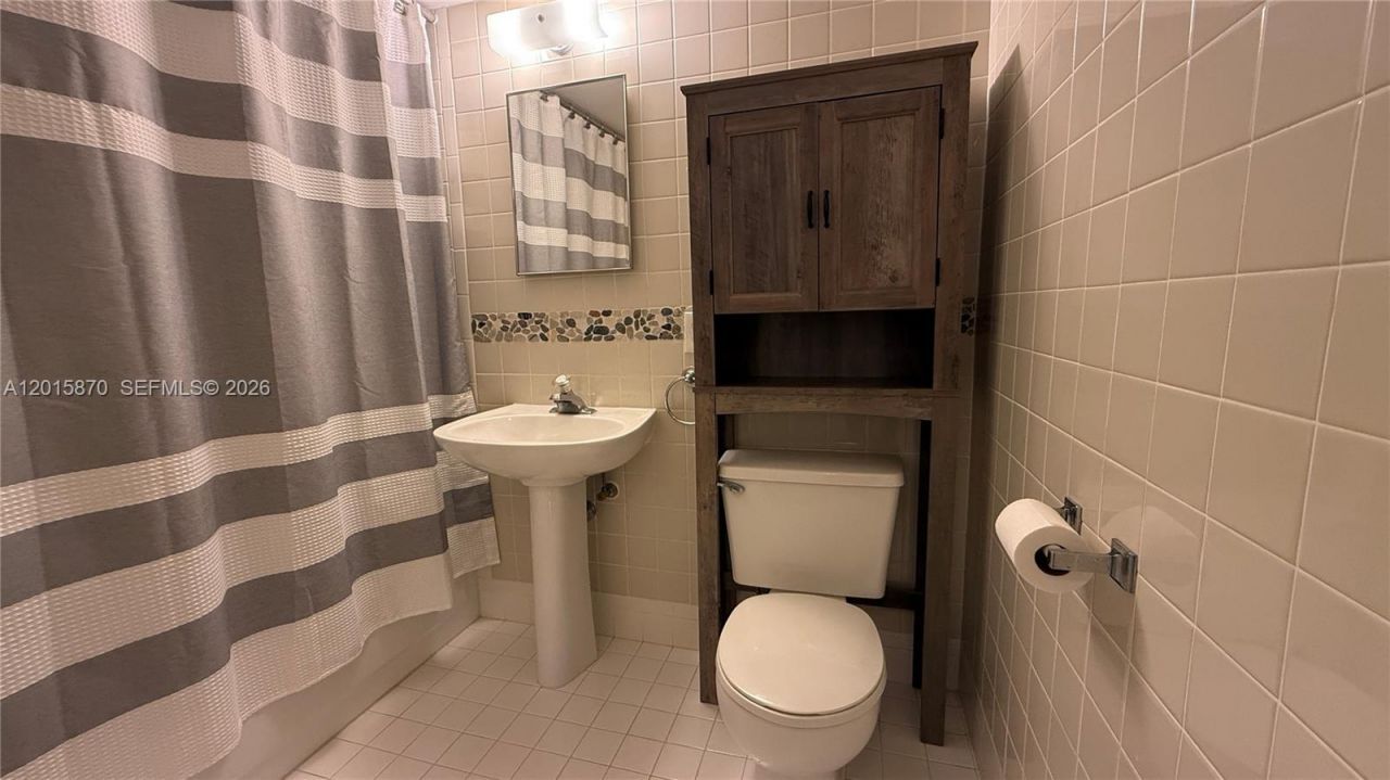 2236 N Cypress Bend Dr, Unit 207, Pompano Beach, FL 33069 Photo