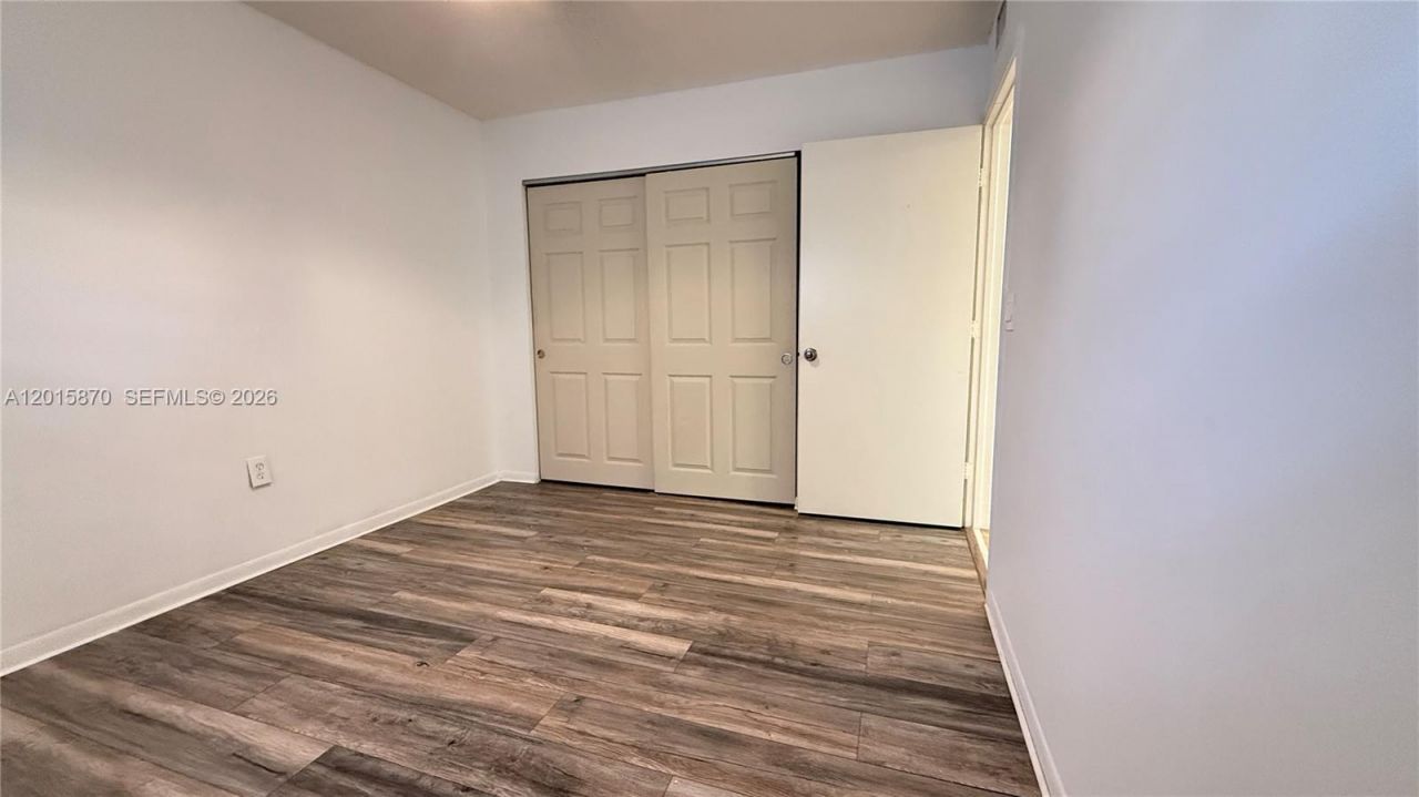 2236 N Cypress Bend Dr, Unit 207, Pompano Beach, FL 33069 Photo