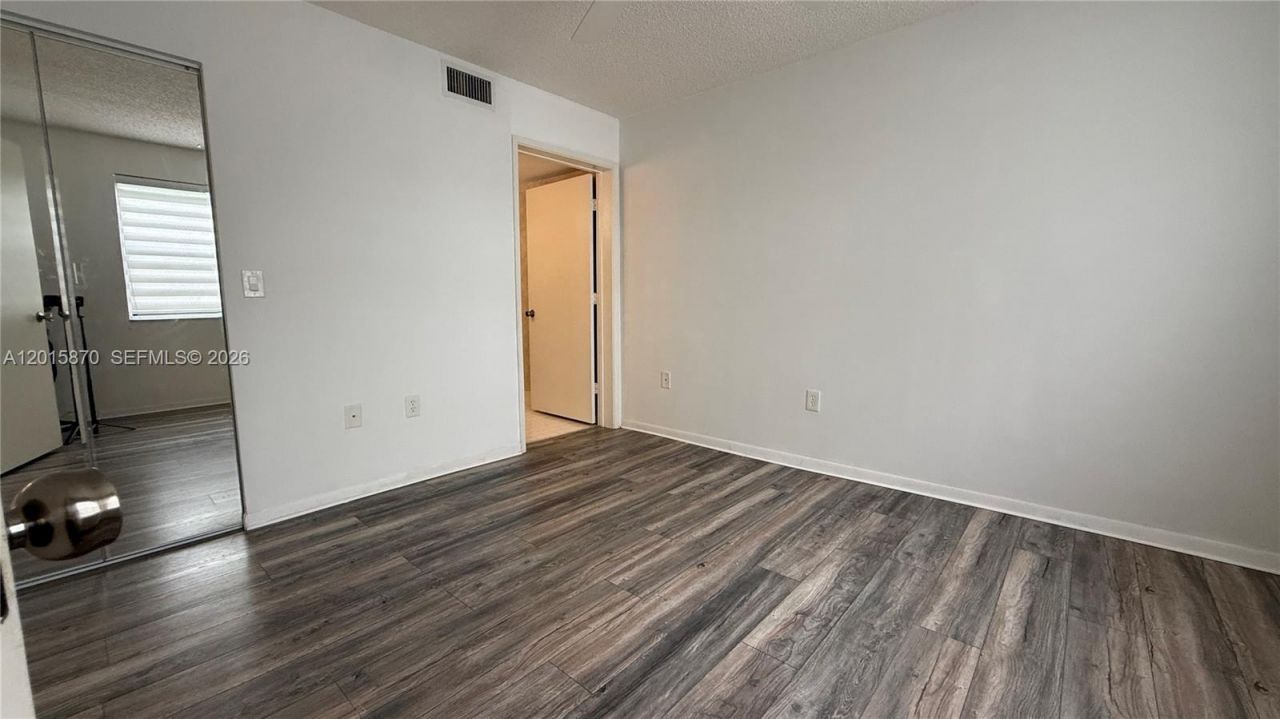 2236 N Cypress Bend Dr, Unit 207, Pompano Beach, FL 33069 Photo