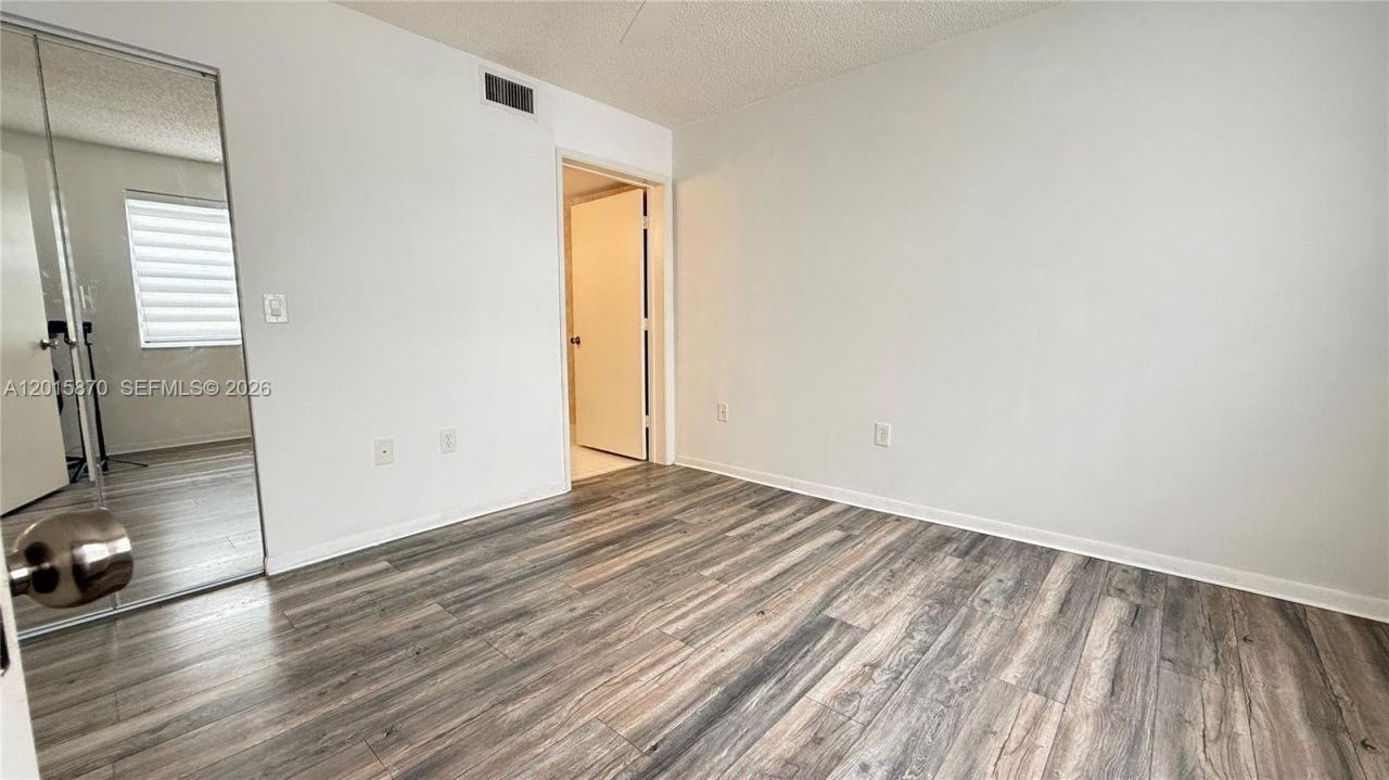 2236 N Cypress Bend Dr, Unit 207, Pompano Beach, FL 33069 Photo