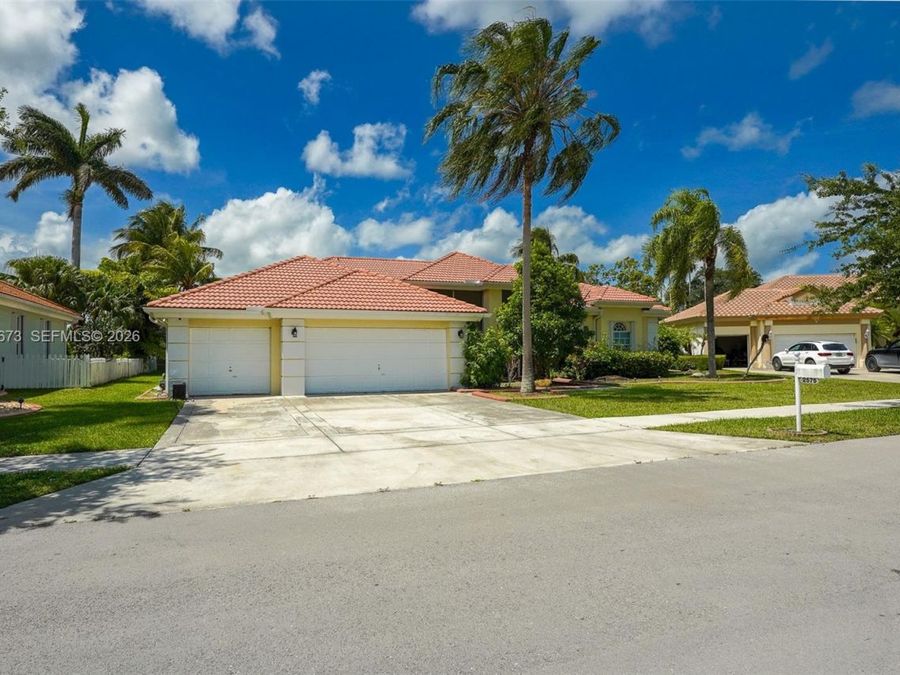 Property Image 11