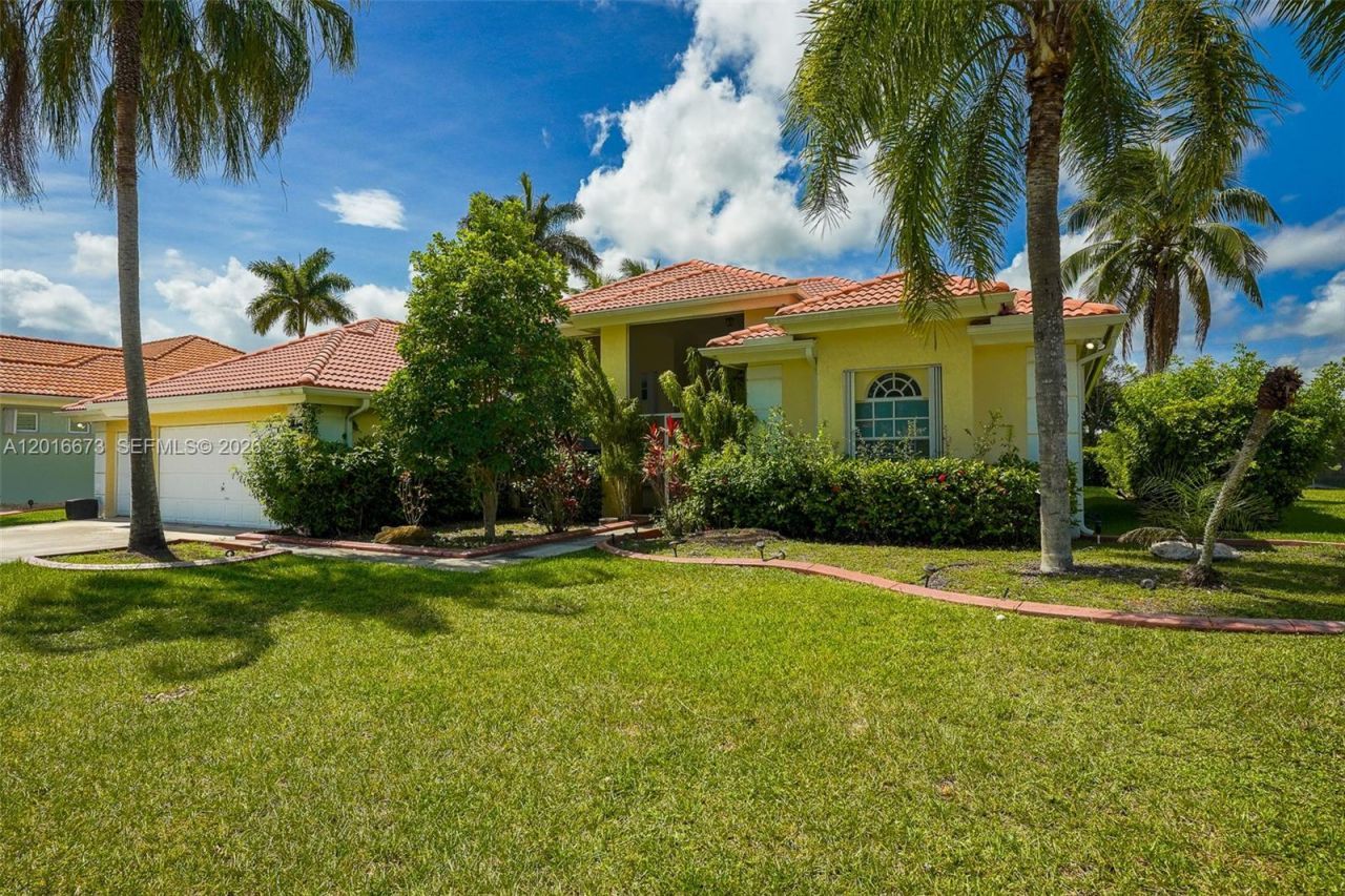 2575 Muirfield Ter , Homestead, FL 33035 Photo