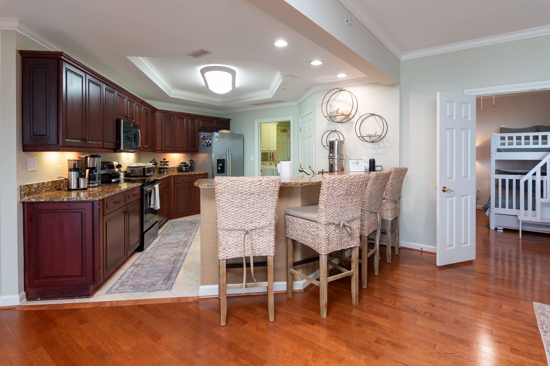 8500 Margate Circle  Photo 13