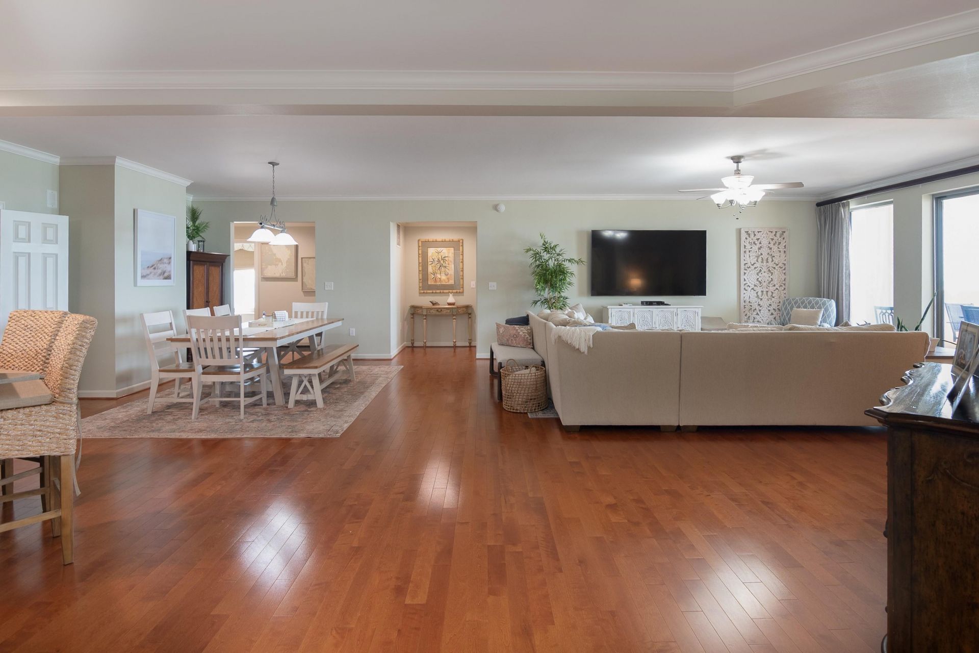 8500 Margate Circle  Photo 6