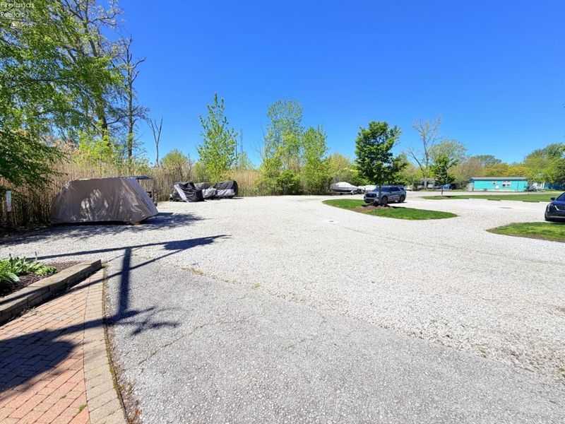 400 Swartz Lane, Unit Y107, Middle Bass Island, OH 43446 Photo 45