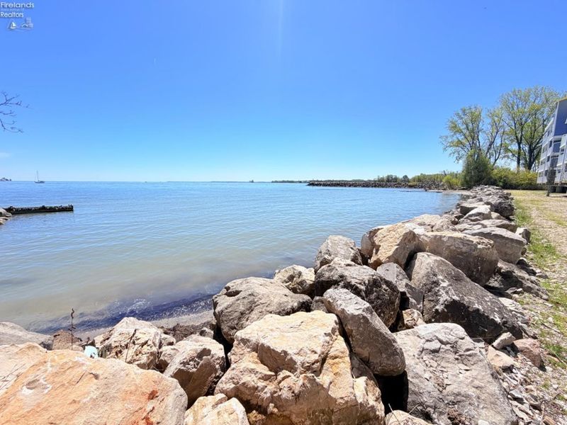 400 Swartz Lane, Unit Y107, Middle Bass Island, OH 43446 Photo 47