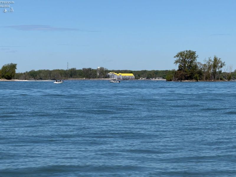 400 Swartz Lane, Unit Y107, Middle Bass Island, OH 43446 Photo 49