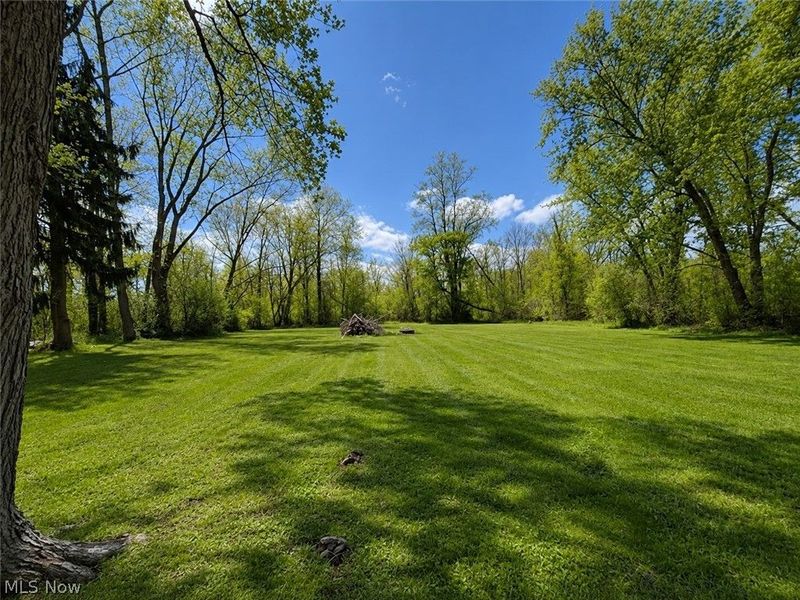 9614 Ravenna Road, Twinsburg, OH 44087 Photo 2