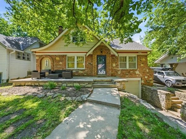 415 E 70th Street, Kansas City, MO 64131